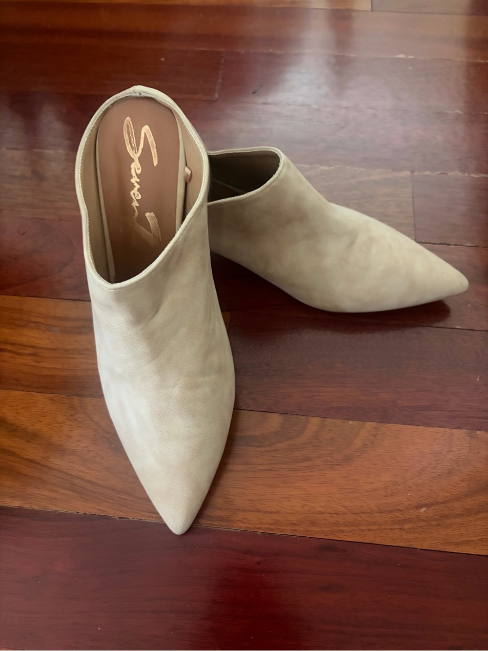 Seven7 Women's Pointed Slip-On Mules in Beige Size 9